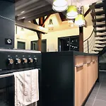 Aux 5 Sens 4*