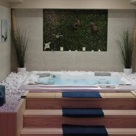 Aux 5 Sens 4* Tillé