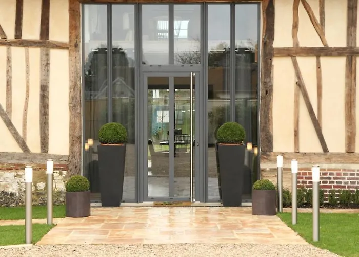 Aux 5 Sens Couette-café 4*