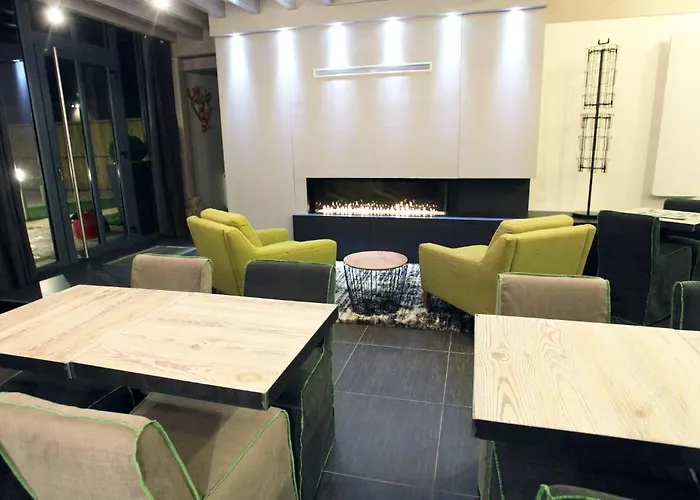 Aux 5 Sens Couette-café Tillé