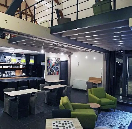 Couette-café Aux 5 Sens 4*